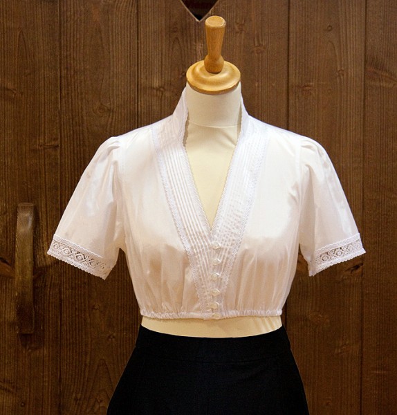Dirndlbluse mit Stehkragen und V-Ausschnitt, Country Line
